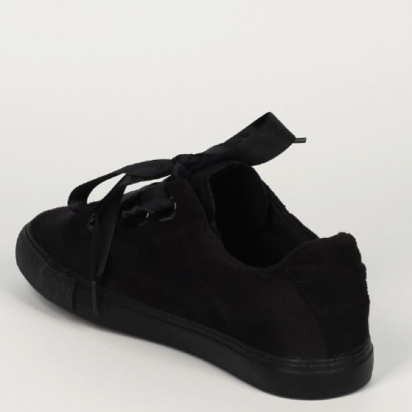 NEW - BLACK SUEDE LACE UP SNEAKERS - Picture 5 of 7